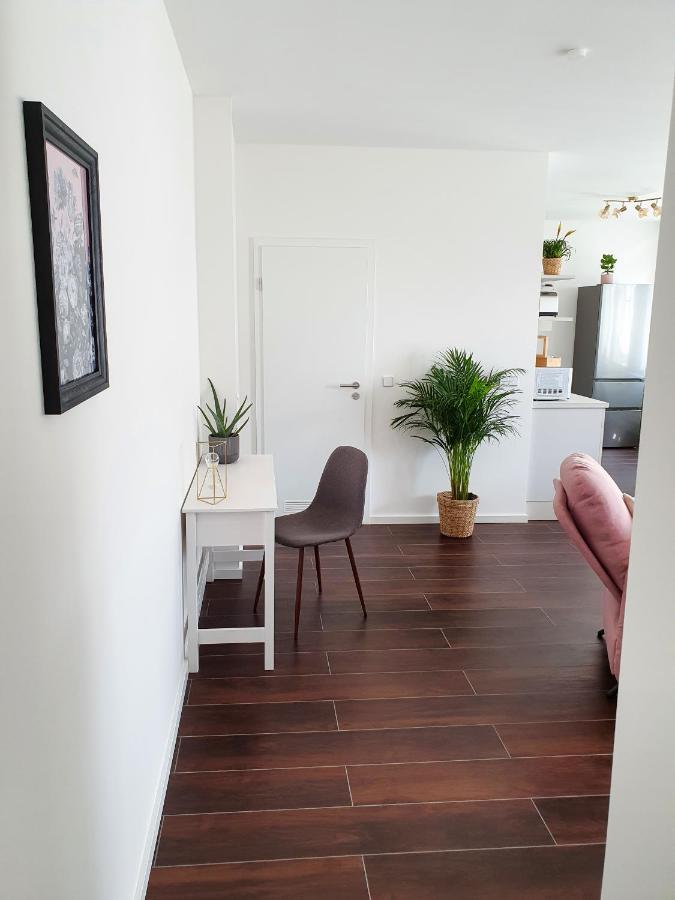 Pb Ferienwohnungen - Fewo 7 - Stilvoll Eingerichtetes Apartment Im Herzen Senftenbergs Kültér fotó